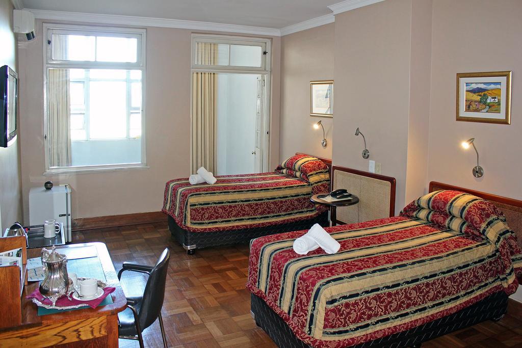 Durban Manor Hotel And Conference Centre Ngoại thất bức ảnh